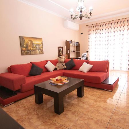 Tirana Central Apartment Екстериор снимка